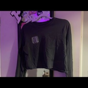 Vans Cropped Long Sleeve.